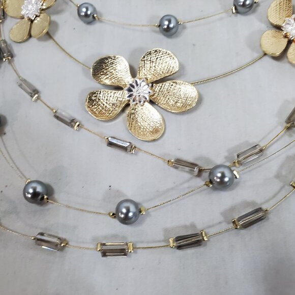 Ali Khan gold-toned multi-strand necklace featuring six layers - Picture 5 of 9